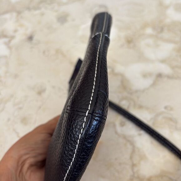 Gap Genuine Leather Wristlet Wallet-Bag - Picture 5 of 10